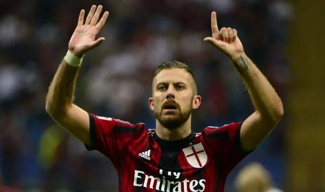  AC米兰青春风暴席卷赛场，大胜斯佩齐亚显锋芒